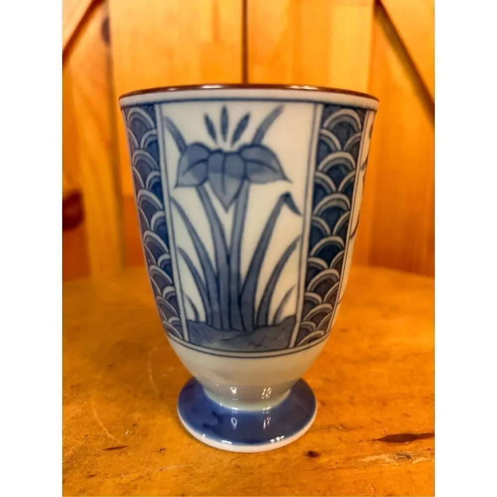 Seizan Kiln teacup Marked (4788)